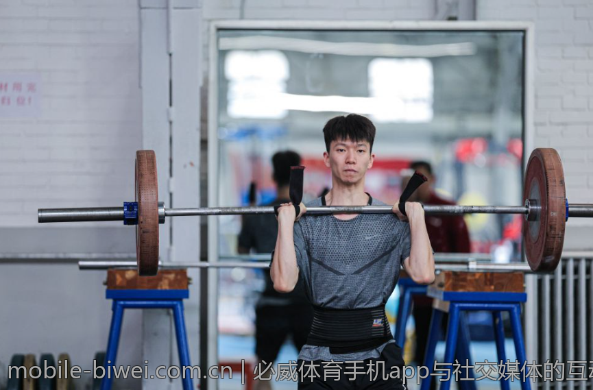 必威体育手机app与社交媒体的互动功能分析